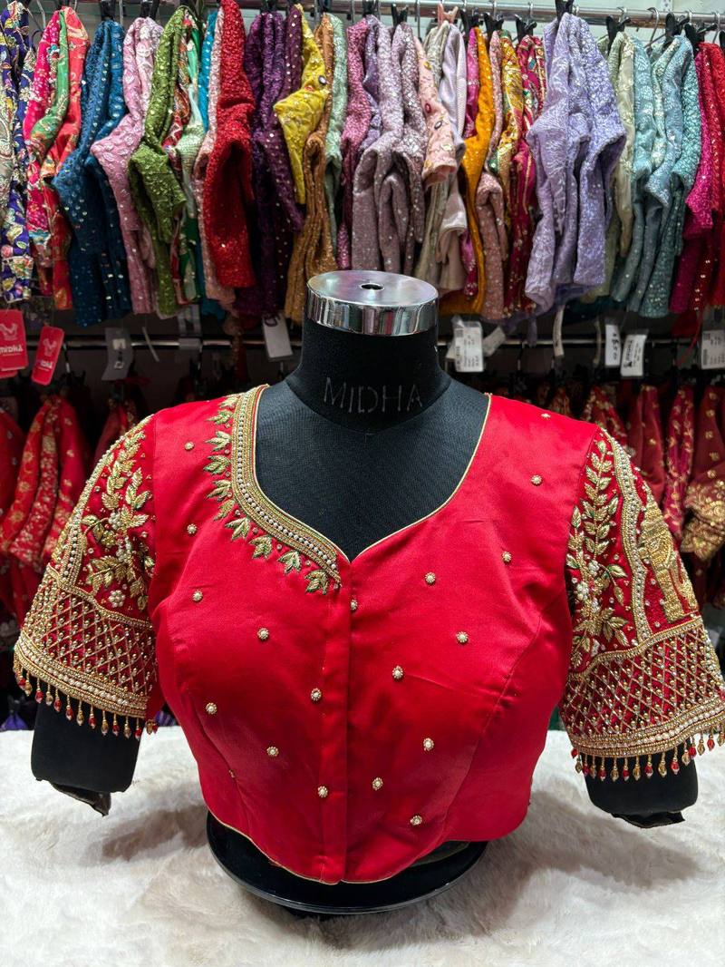 Dulha Dulhan blouse - View 3