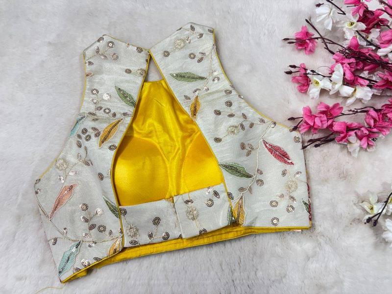 Shweta Abha Embroidered Blouse - View 4