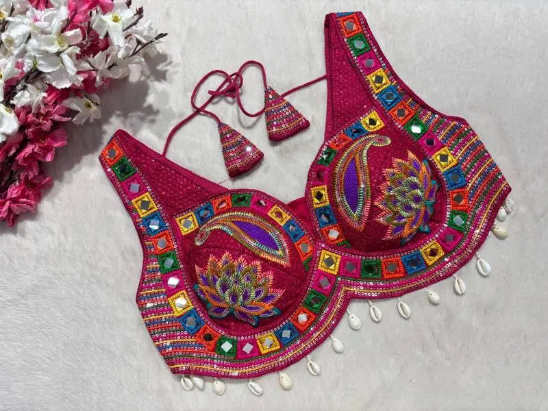 Keri Navratri blouse - View 5