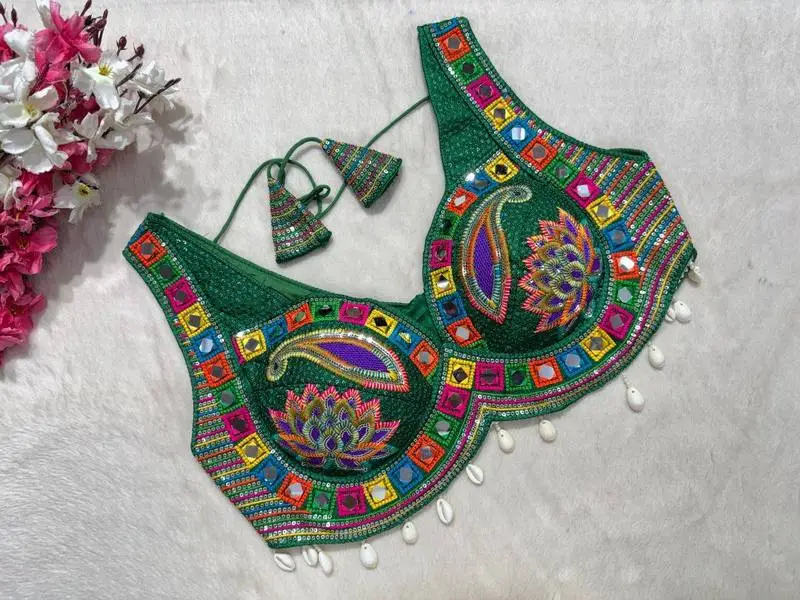 Keri Navratri blouse - View 4